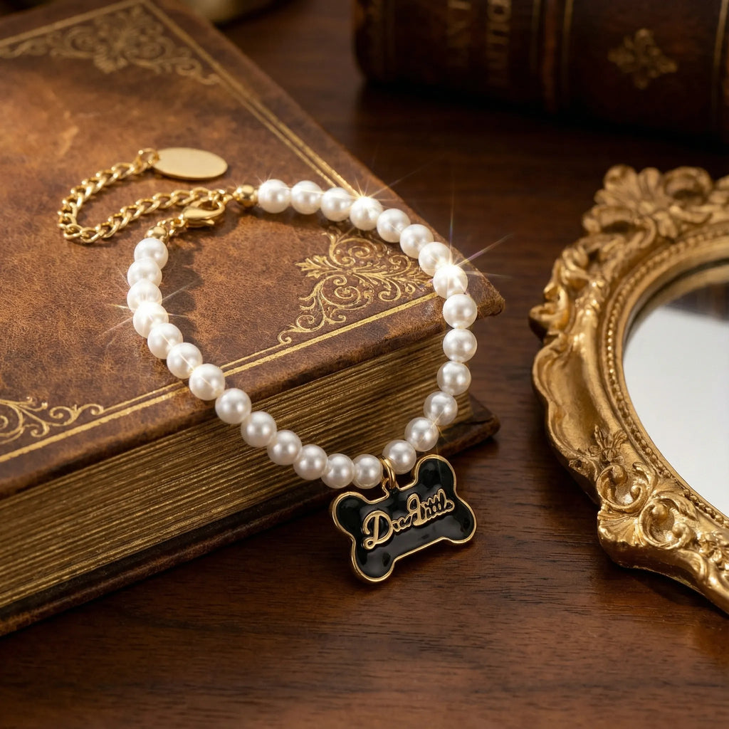 The Gilded Bone Rococo Pearl Bracelet(Black Enamel Bone)
