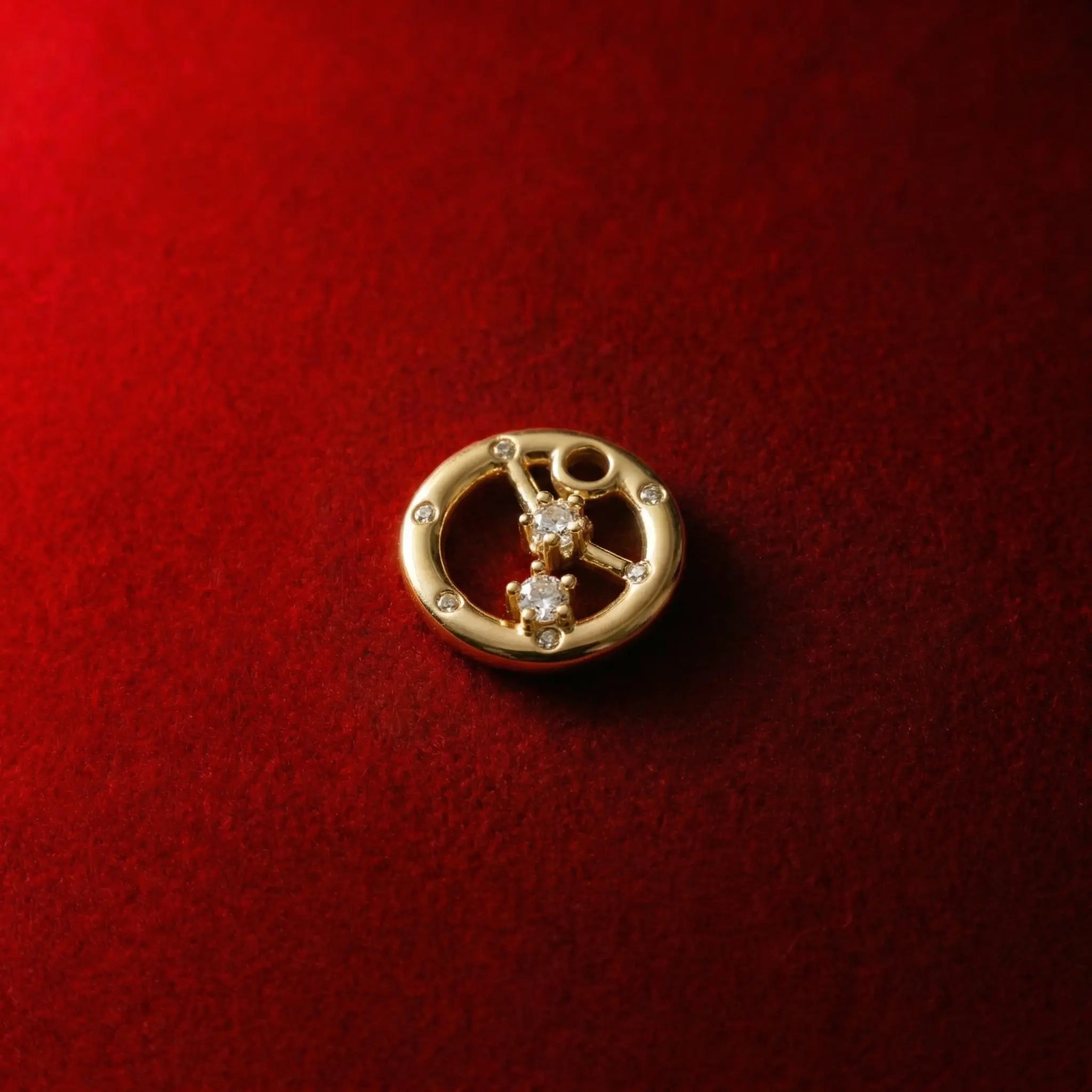 Cancer Zodiac Necklace 18K Pendant Moonstone Birthstone for June/July Loyalty and Security