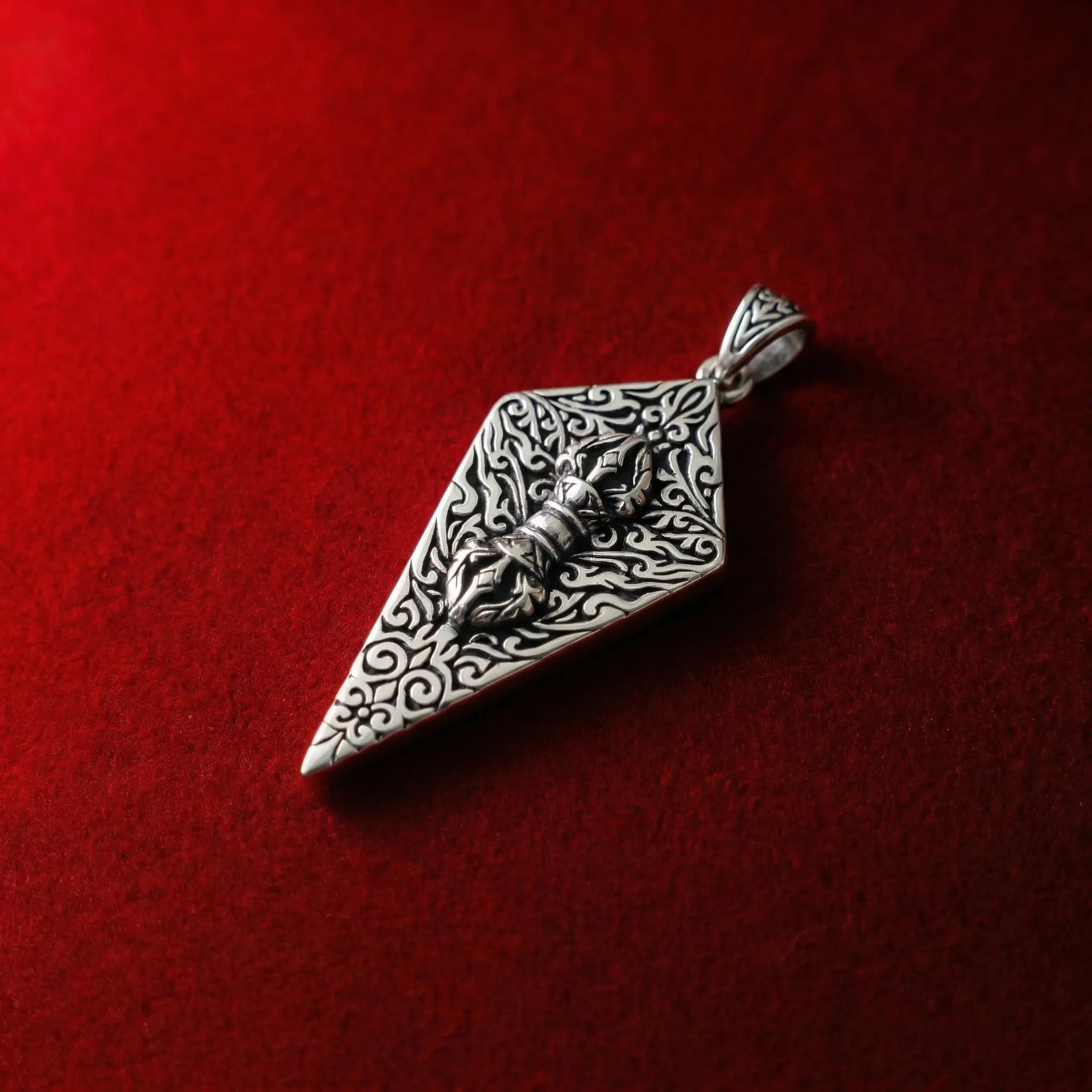 Knight’s Shield Motif Pendant Top Vintage Silver and Gold Vajra Charm (Pendant Only)