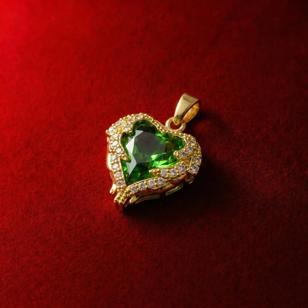 Close-up of Gothic-style heart-shaped multicolor zirconia pendant, 18K gold-plated brass pendant, suitable for sliding chain necklaces, light green pendant 